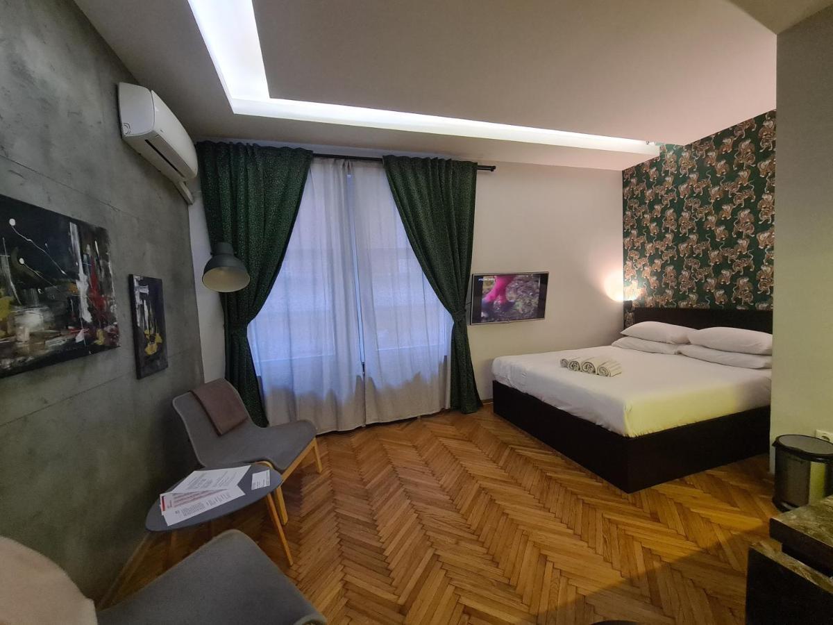 Urban Studio In City Center Belgrado Buitenkant foto